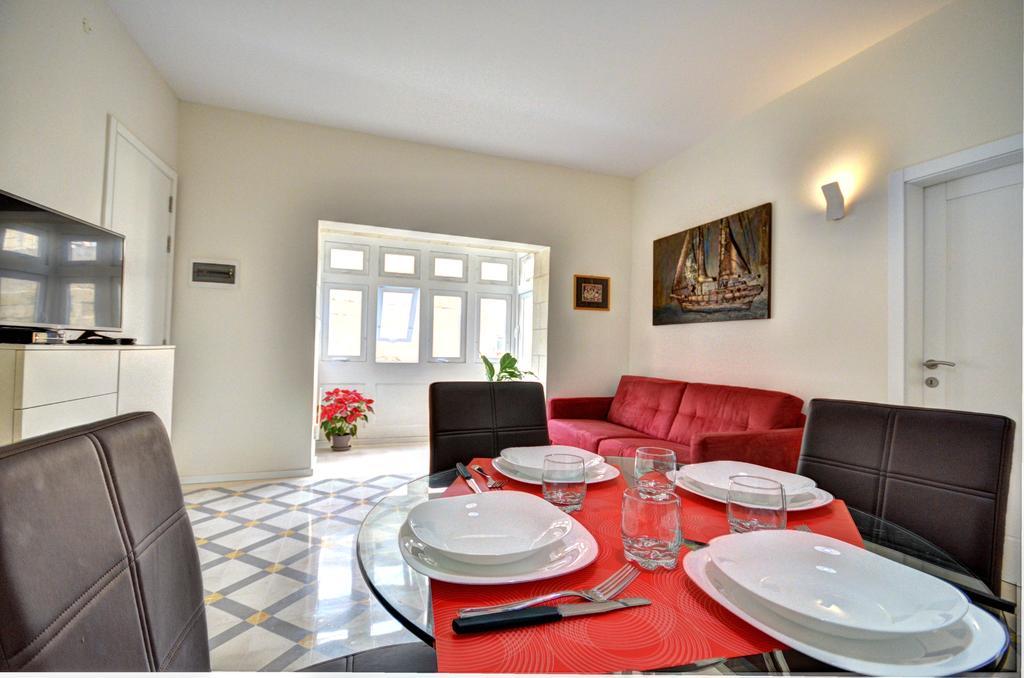 Valletta Central Apartment ภายนอก รูปภาพ